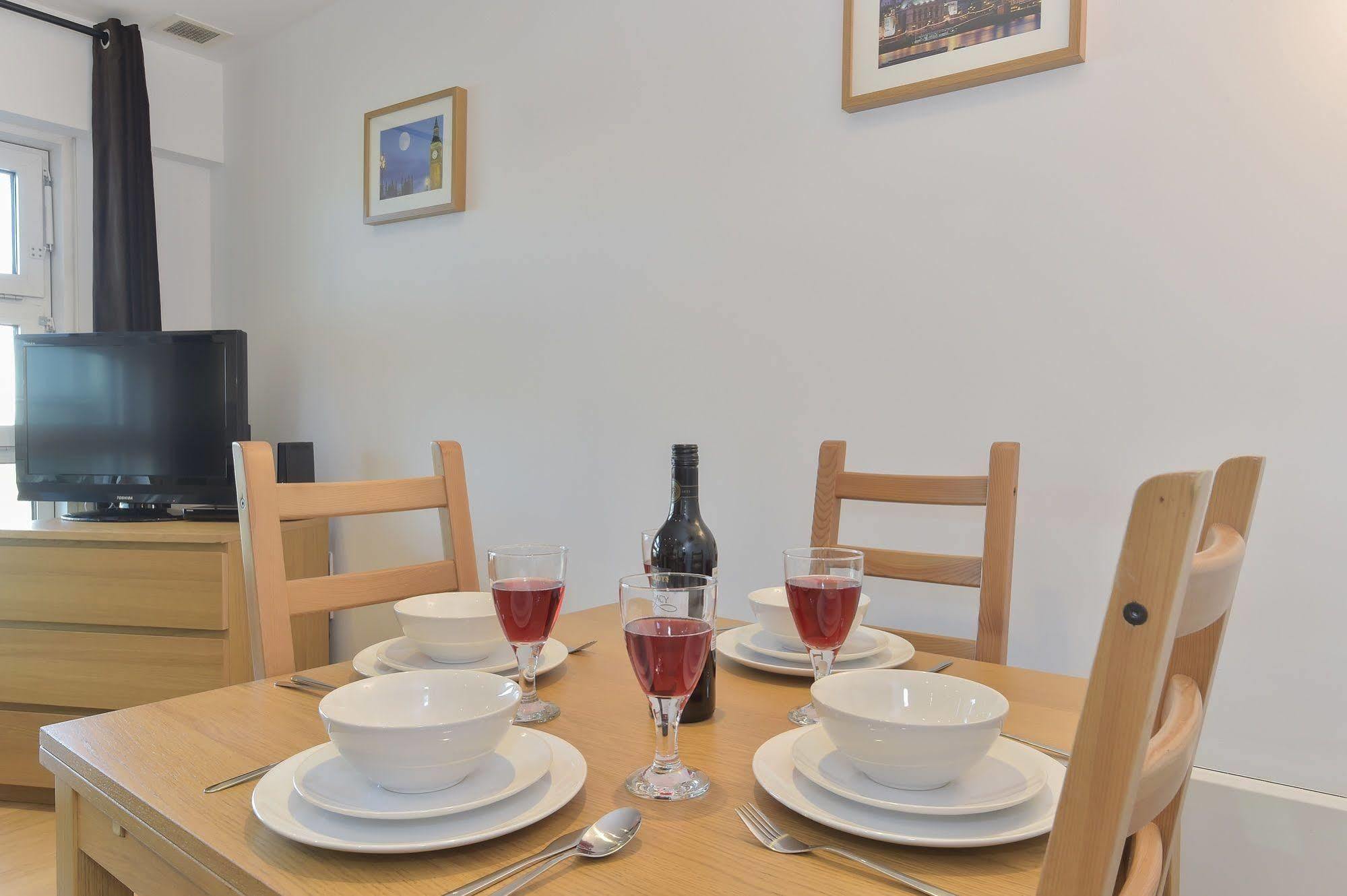 Beautiful 4-Bedroom Flat In London Bridge/Borough! Buitenkant foto