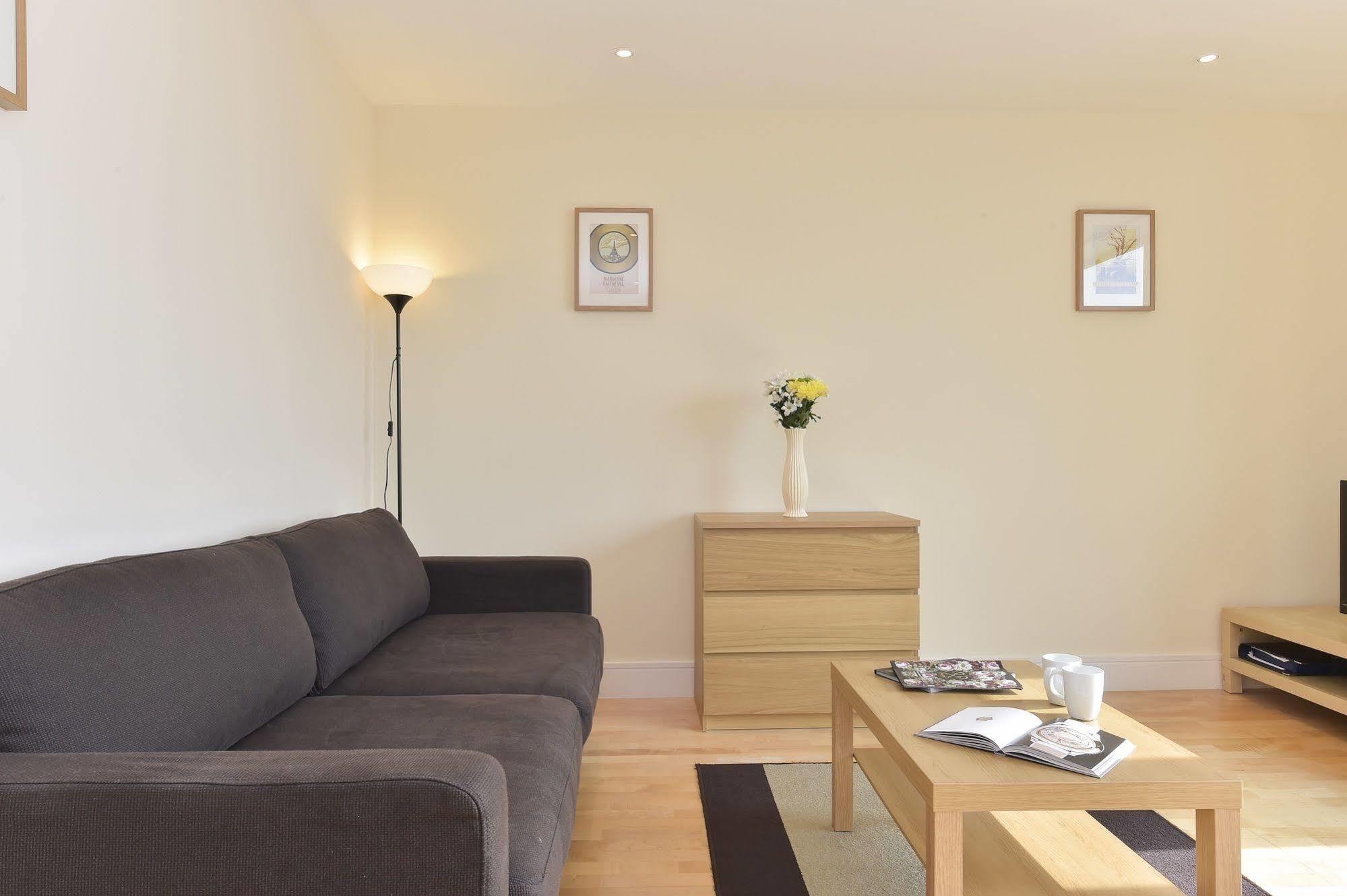 Beautiful 4-Bedroom Flat In London Bridge/Borough! Buitenkant foto