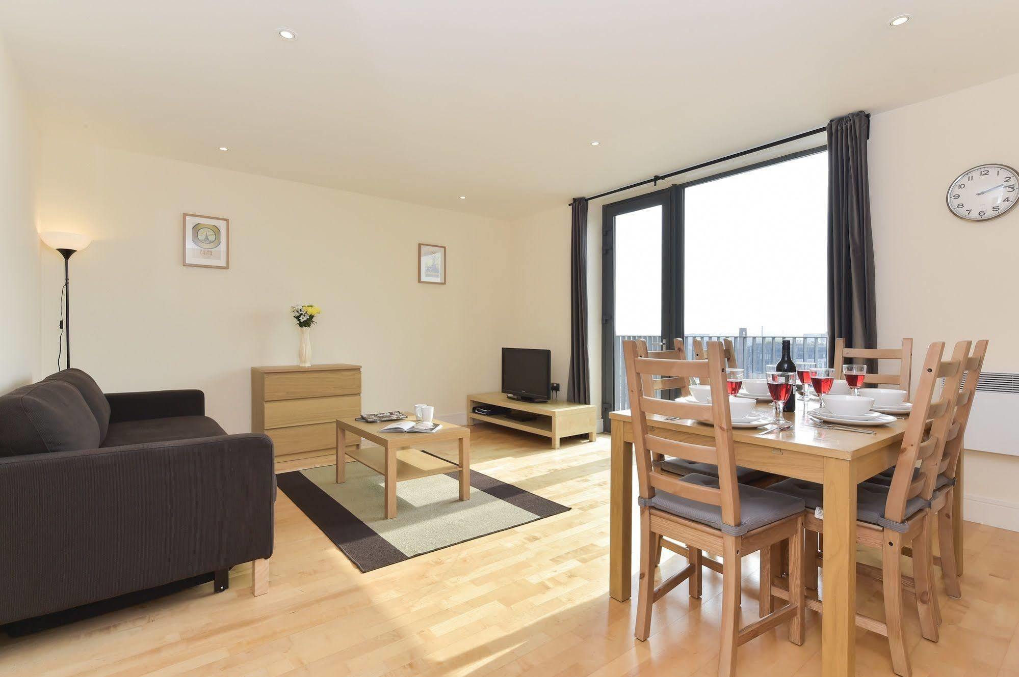 Beautiful 4-Bedroom Flat In London Bridge/Borough! Buitenkant foto