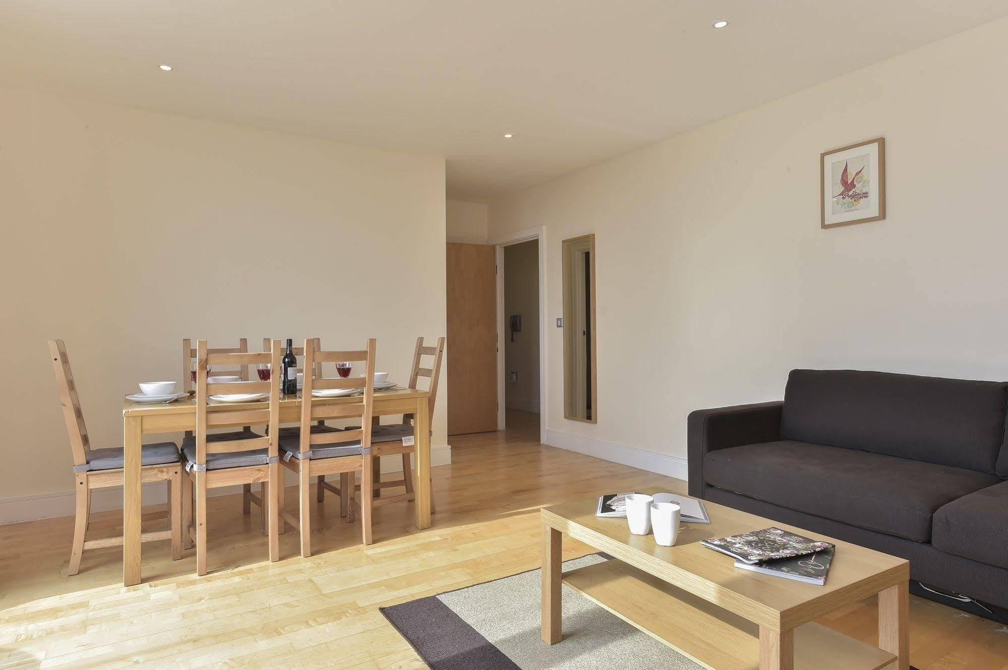 Beautiful 4-Bedroom Flat In London Bridge/Borough! Buitenkant foto