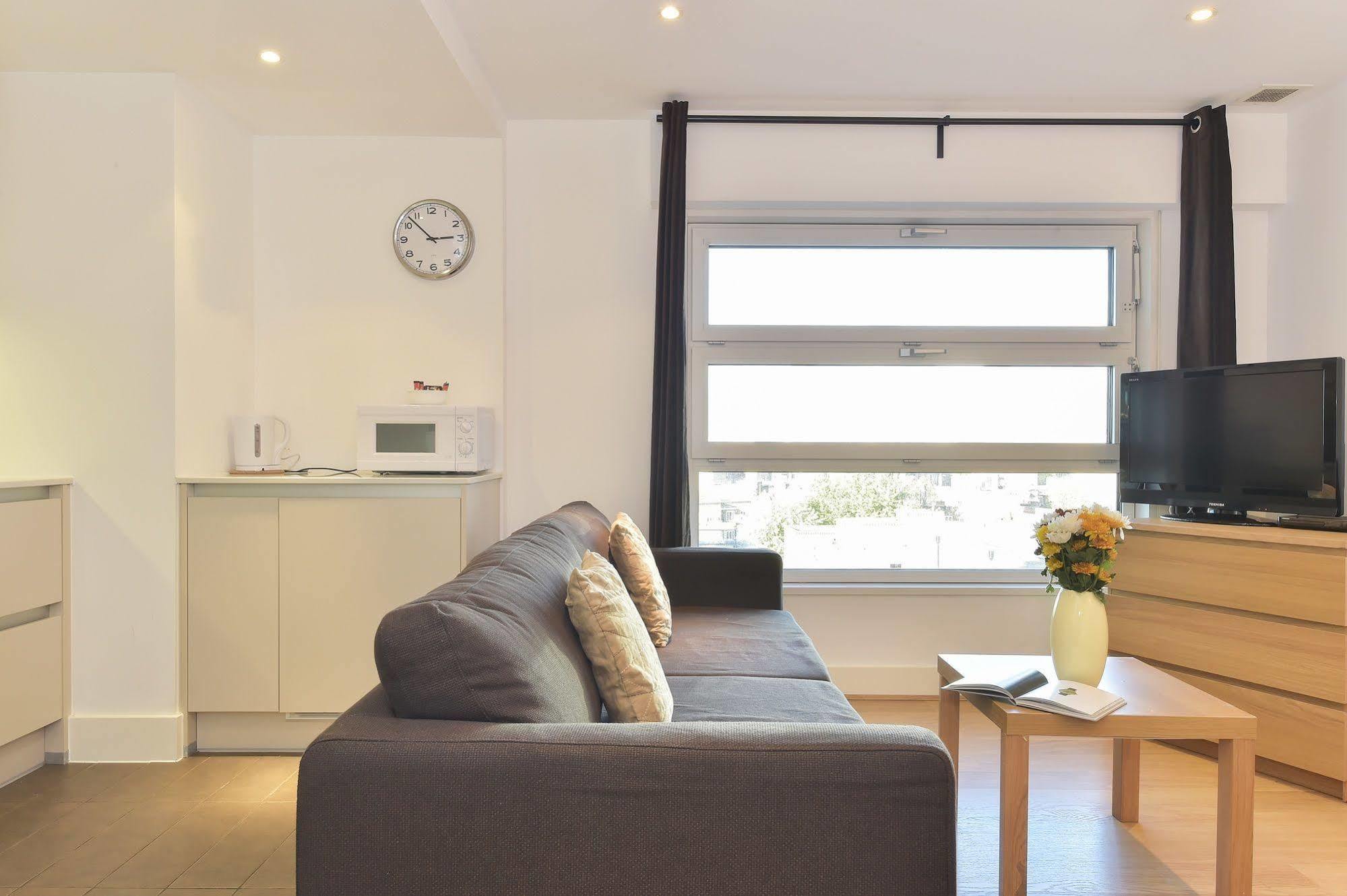 Beautiful 4-Bedroom Flat In London Bridge/Borough! Buitenkant foto